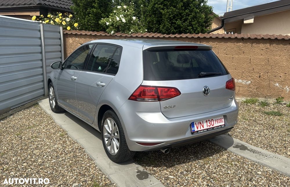 Volkswagen Golf 1.6 TDI BlueMotion Technology Lounge - 4