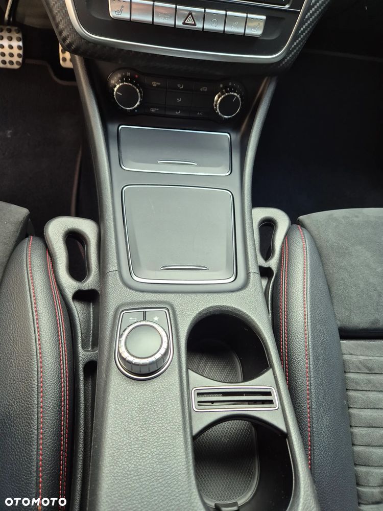 Mercedes-Benz Klasa A 180 7G-DCT AMG Line - 18