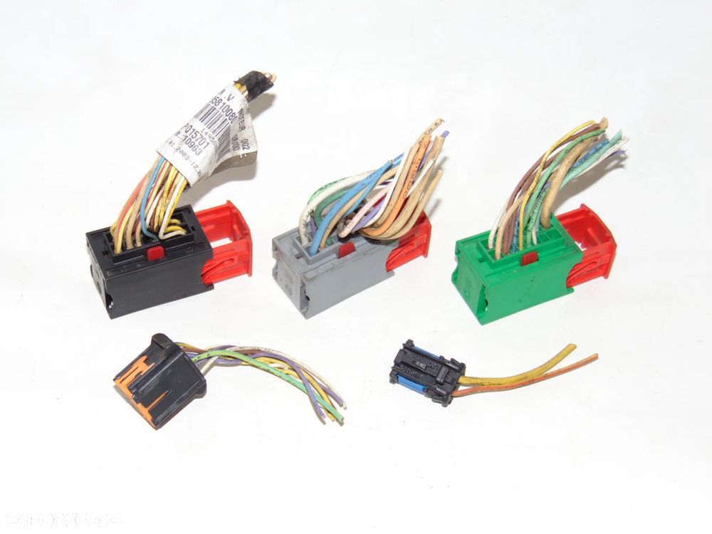 Moduł sterownik BSM skrzynka puszka bezpieczników 9646405380 Citroen C2 C3 C5 Berlingo I Xsara Picasso Peugeot 206 307 Partner - 12