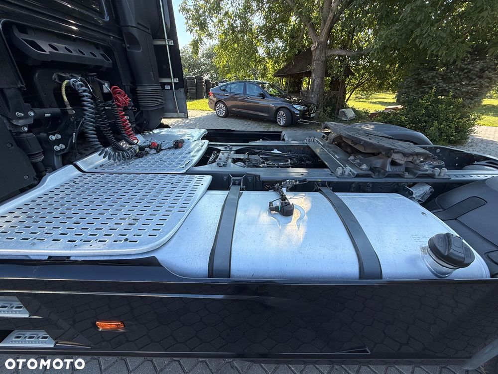 DAF XF106.530/Sprowadzony FR/nowe opony/Lodowka/Standart - 24