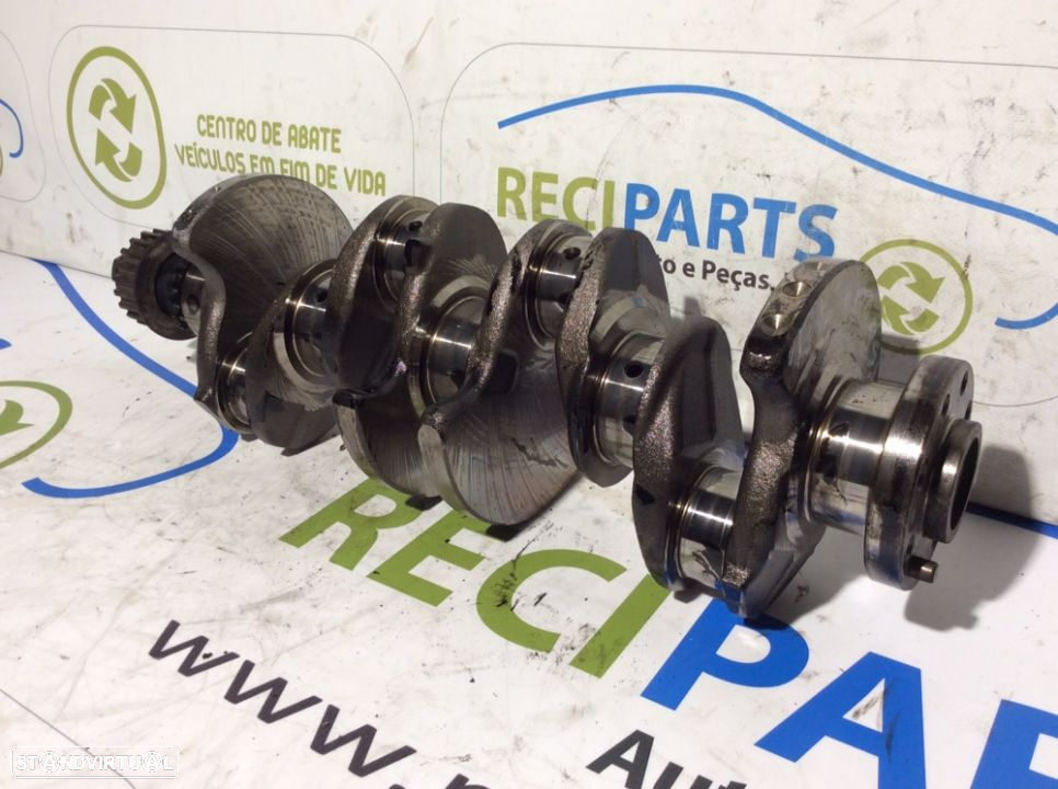 Cambota de motor para Citroen e Peugeot 2.0 HDI - 2