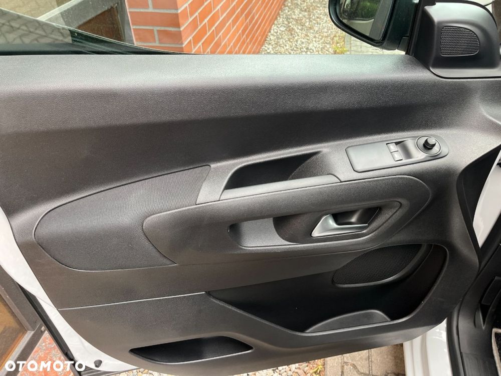 Opel Combo - 20