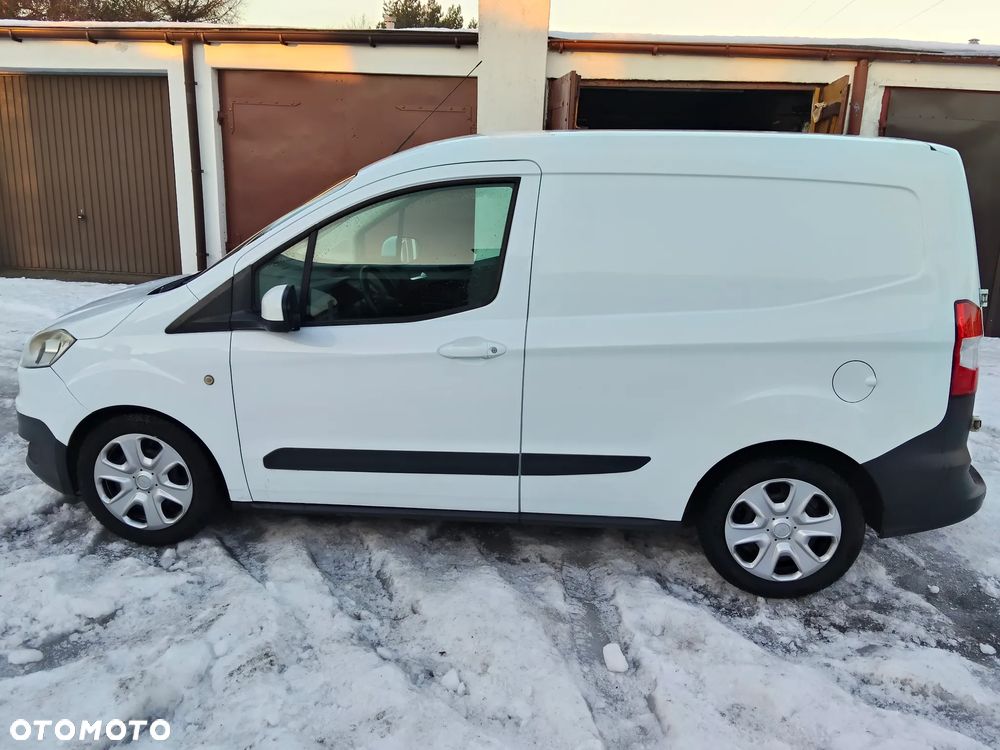 Ford Transit Courier - 6