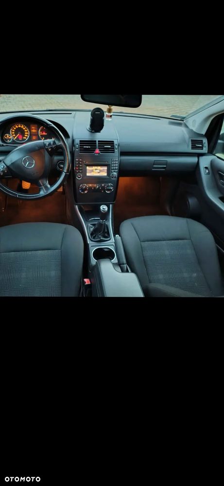Mercedes-Benz Klasa A 160 CDI BlueEfficiency - 14