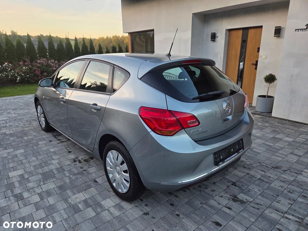 Opel Astra 1.4 T Active - 10