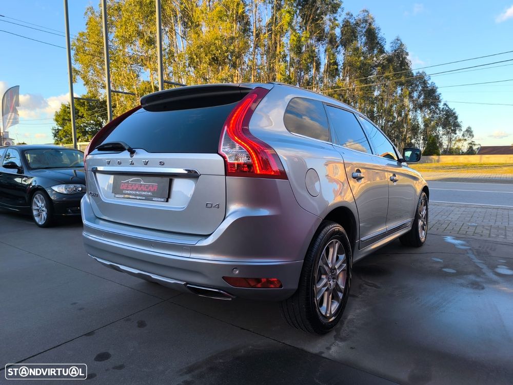 Volvo XC 60 D4 Geartronic Summum - 12