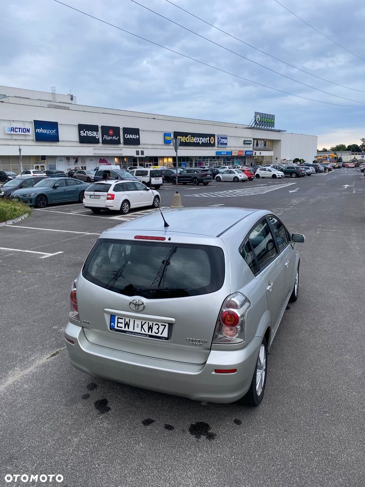 Toyota Corolla Verso 1.8 Prestige + 7os - 12