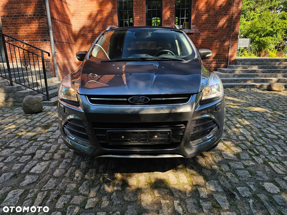 Ford Kuga 2.0 TDCi 4x4 Titanium - 4
