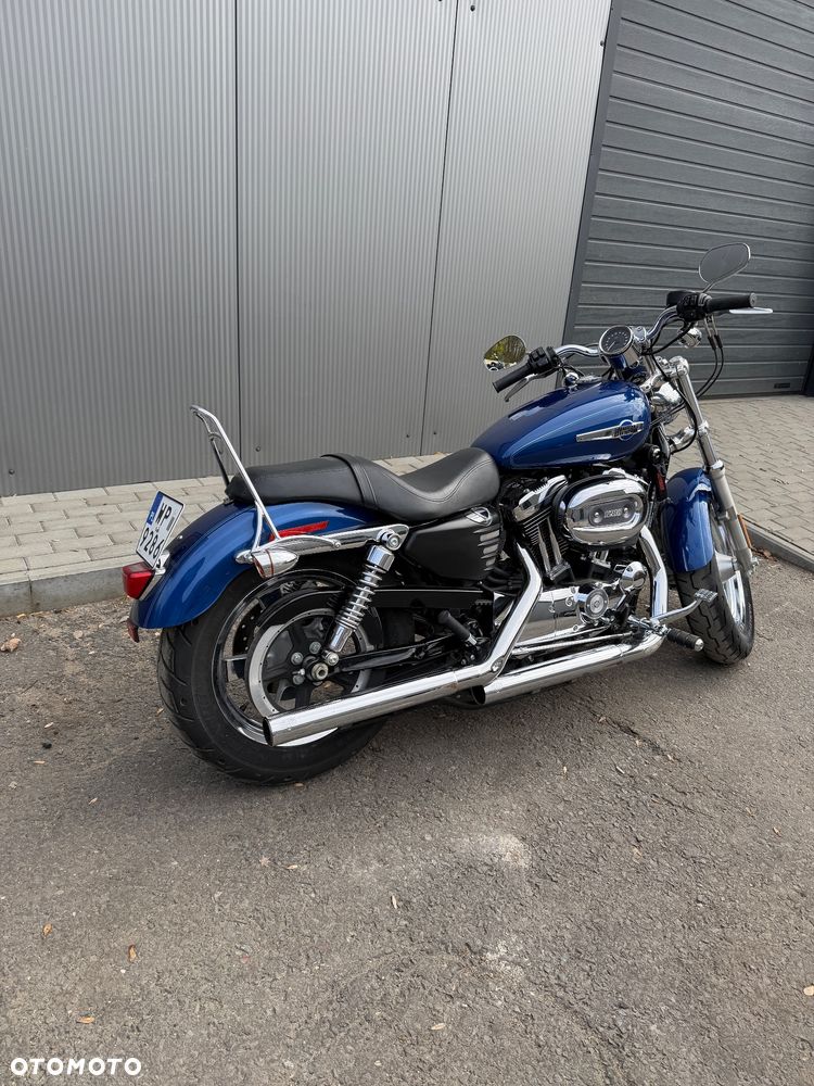 Harley-Davidson Sportster Custom 1200C - 5