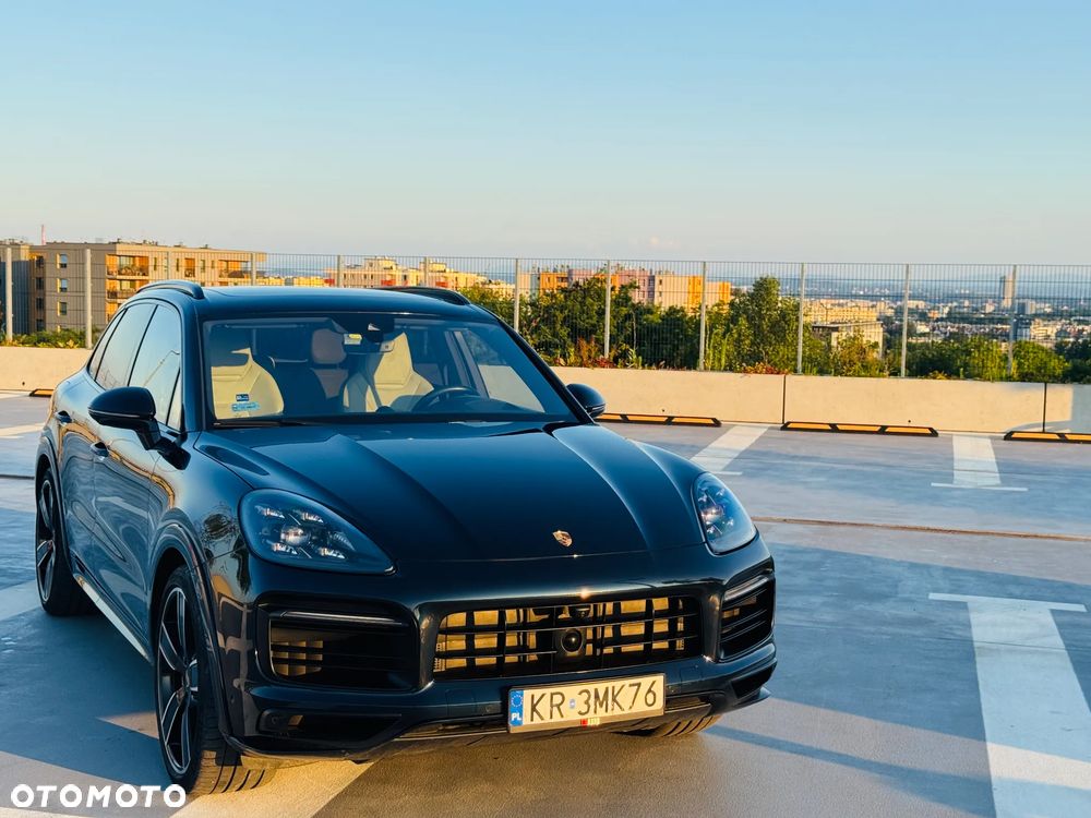Porsche Cayenne S - 3