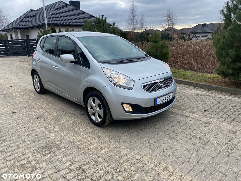 Kia Venga - 5