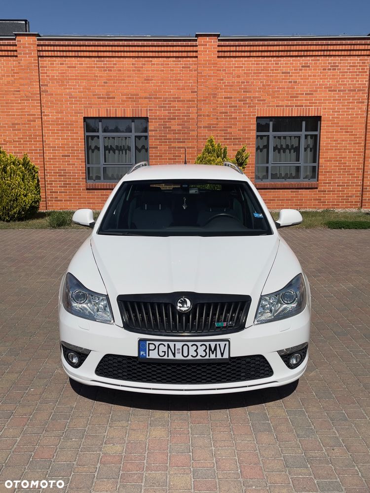 Skoda Octavia 2.0 TDI DPF RS - 6