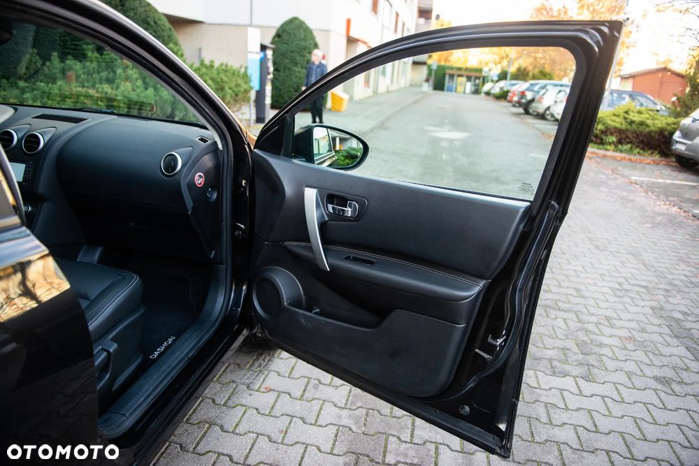 Nissan Qashqai - 22