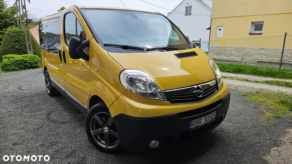 Opel Vivaro - 31