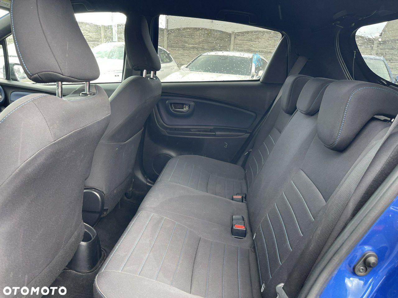 Toyota Yaris 1.5 Premium - 11