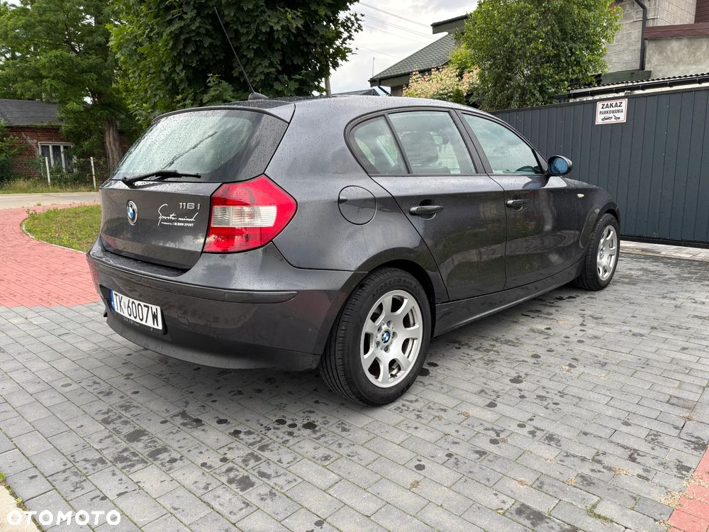 BMW Seria 1 116i - 7