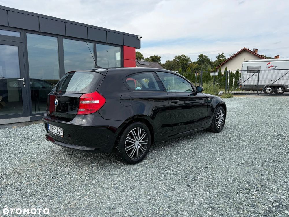 BMW Seria 1 116i - 3