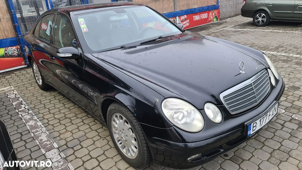 Mercedes-Benz E 200 KOMPRESSOR Elegance - 10