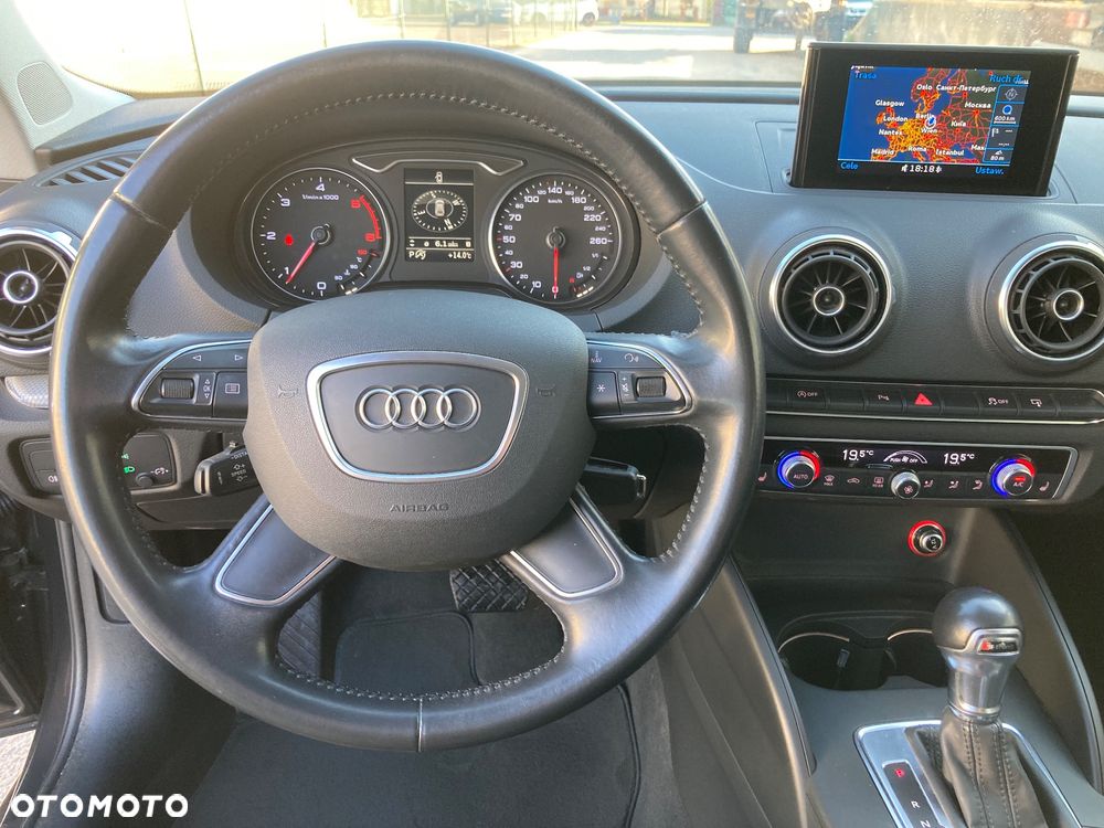 Audi A3 Sportback 2.0 TDI S tronic sport - 8