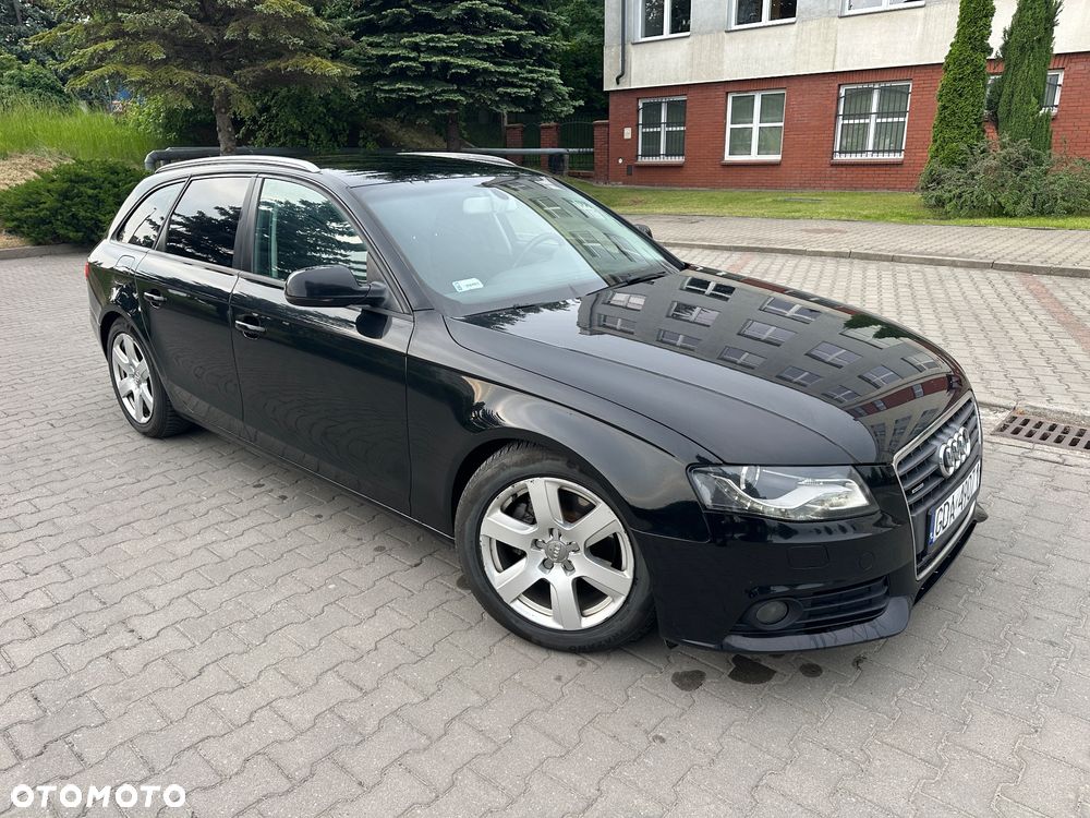 Audi A4 Avant 2.0 TDI Quattro - 8