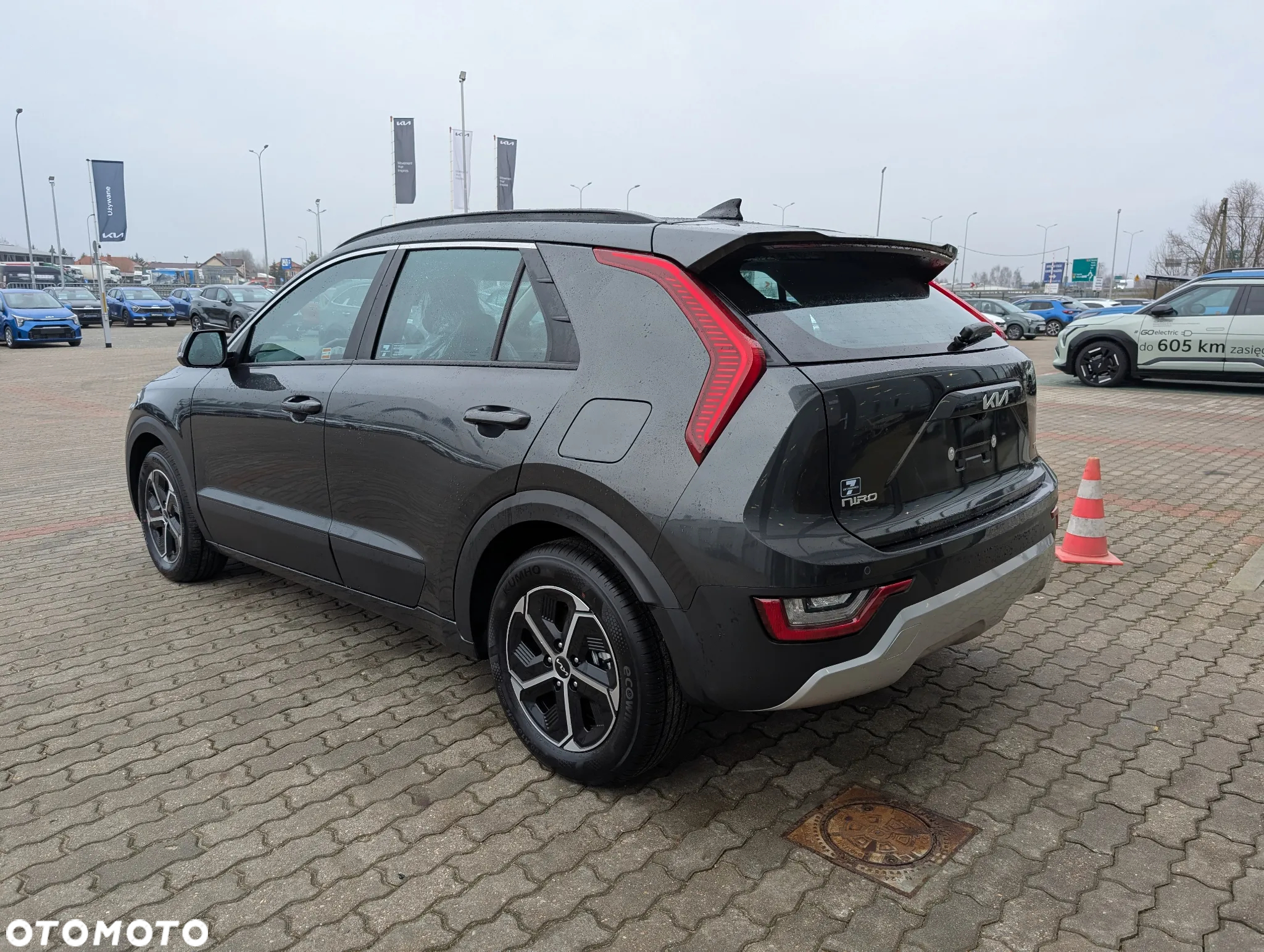 Kia Niro 1.6 GDI Hybrid M - 2