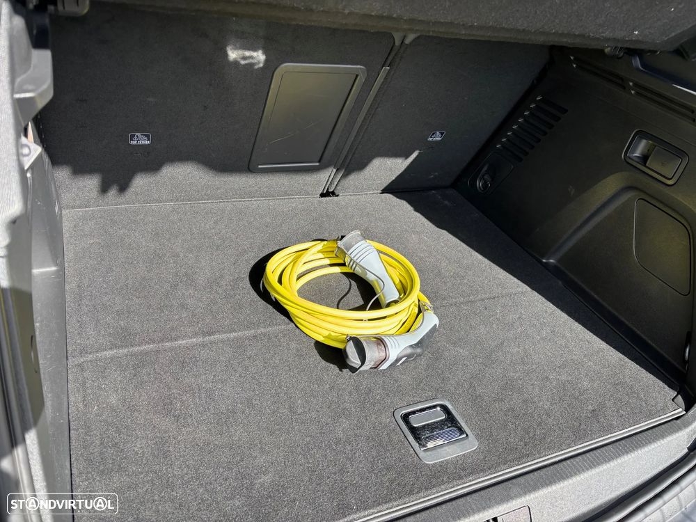 Peugeot 3008 1.6 Hybrid Allure e-EAT8 - 29