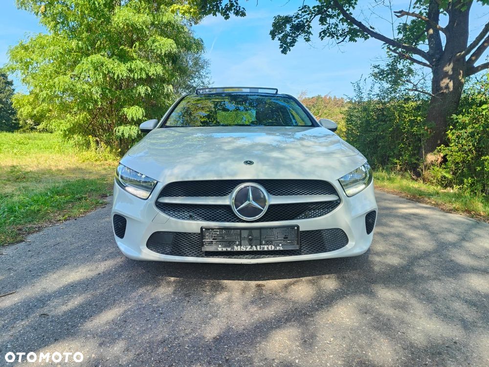 Mercedes-Benz Klasa A 180 d 8G-DCT Lim Entry - 11