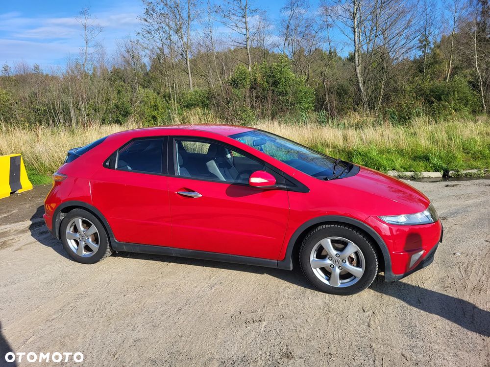 Honda Civic 1.8 Comfort - 3