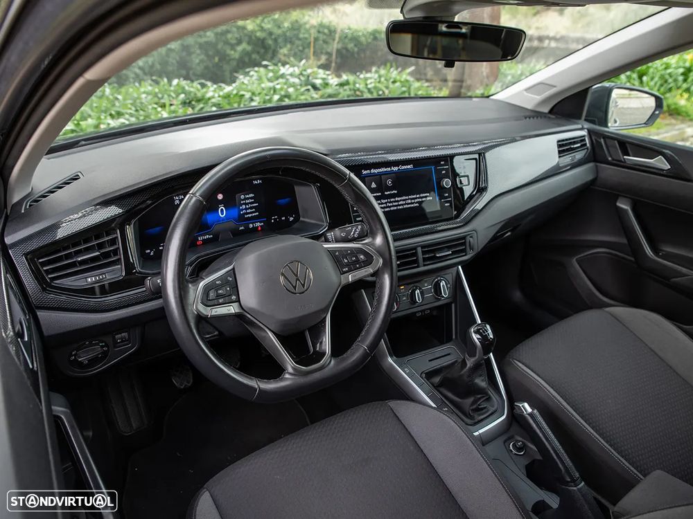 VW Polo 1.0 TSI Urban - 12