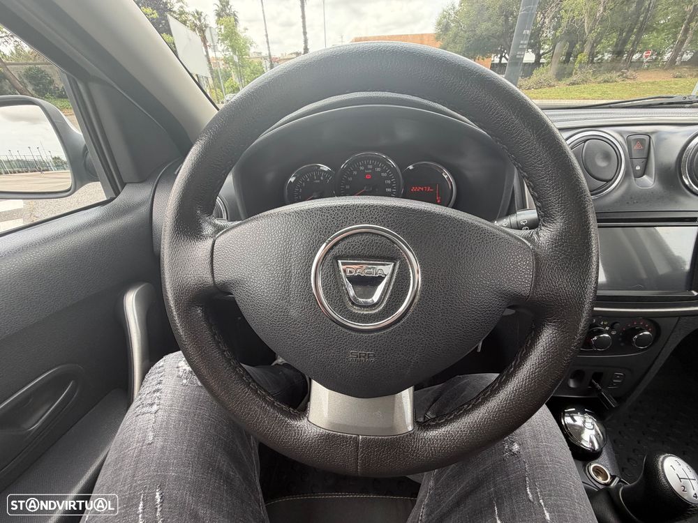 Dacia Sandero 1.2 16V Confort Bi-Fuel - 24