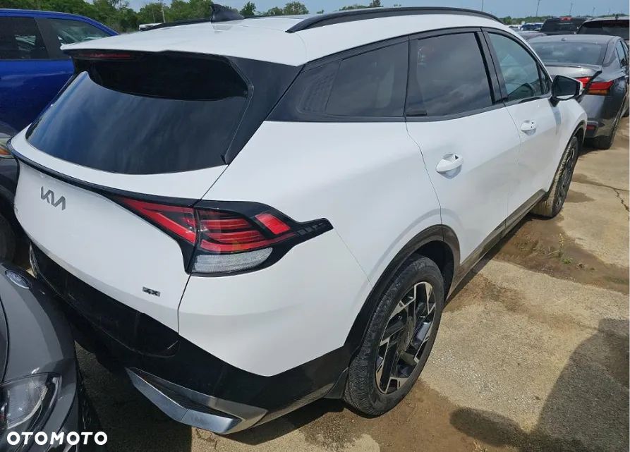 Kia Sportage - 4