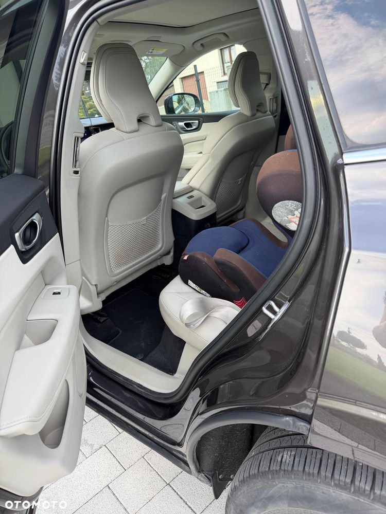 Volvo XC 60 T8 AWD Recharge Plus Bright - 14