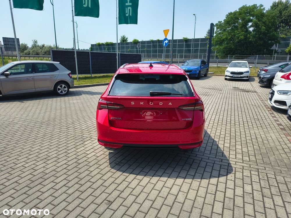 Skoda Octavia 1.5 TSI mHEV Drive Selection DSG - 8