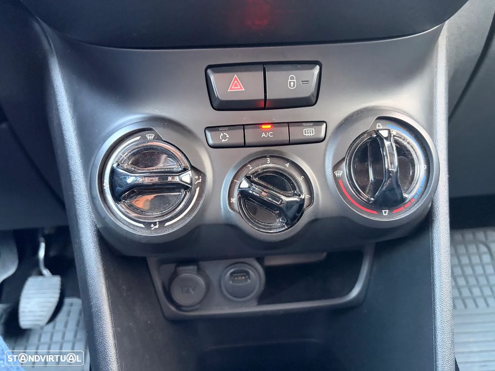 Peugeot 2008 - 29