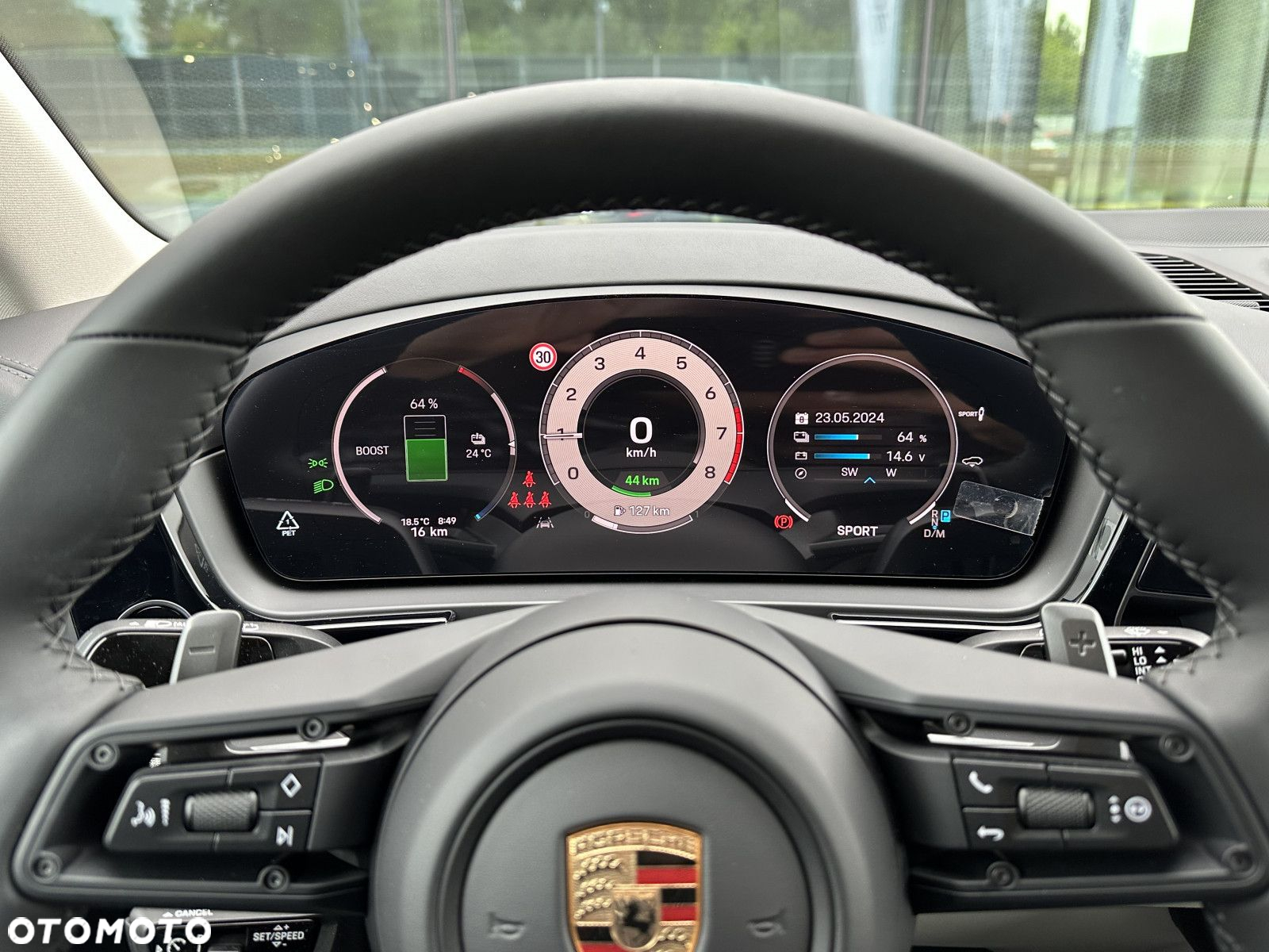 Porsche Cayenne - 14