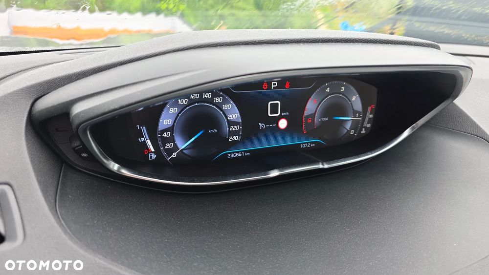 Peugeot 3008 BlueHDi 180 Stop & Start EAT8 Crossway - 13