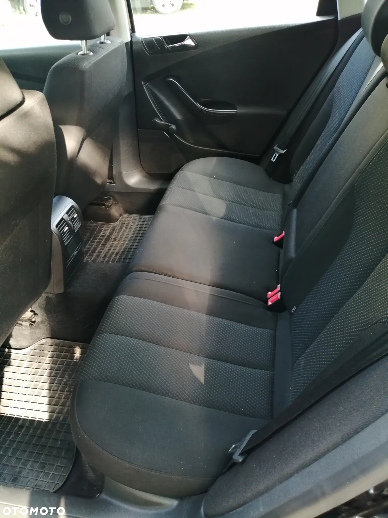 Volkswagen Passat 1.9 TDI Comfortline - 8