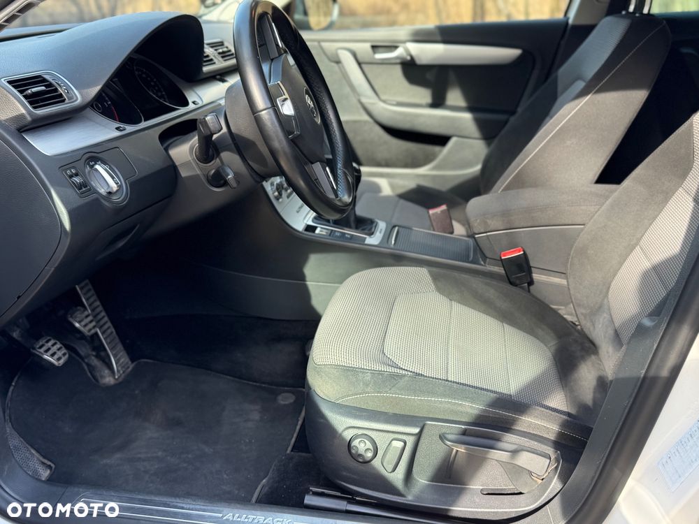 Volkswagen Passat 2.0 TDI DPF 4Mot Highline - 10