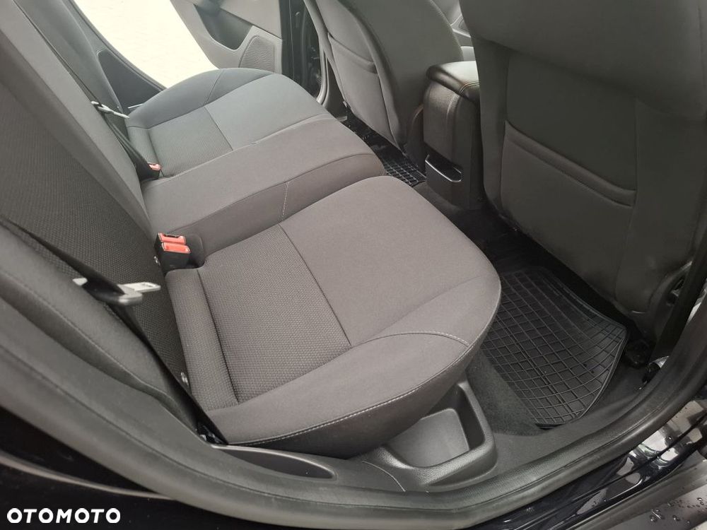 Ford Focus 1.5 TDCi SYNC Edition PowerShift - 28