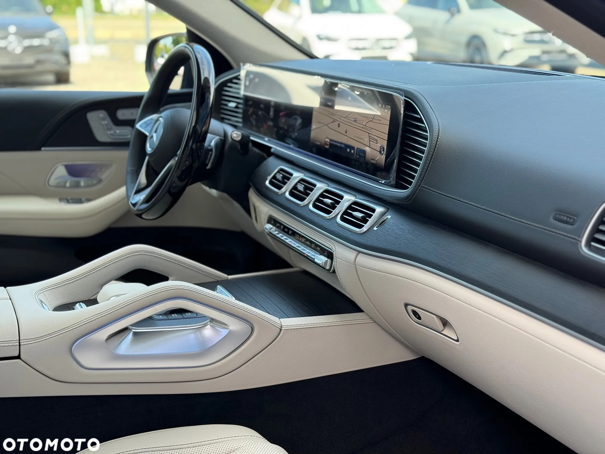 Mercedes-Benz GLE - 18