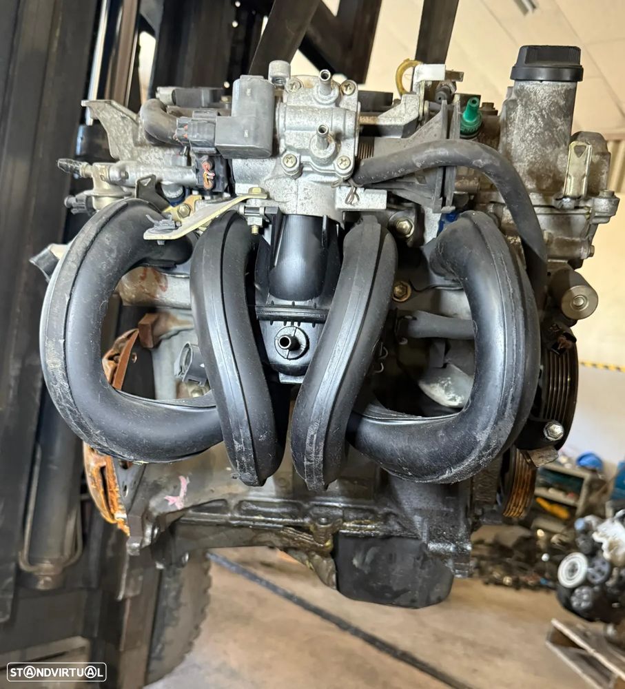 Motor Toyota Yaris  1.0i Ref: 1SZ - 3