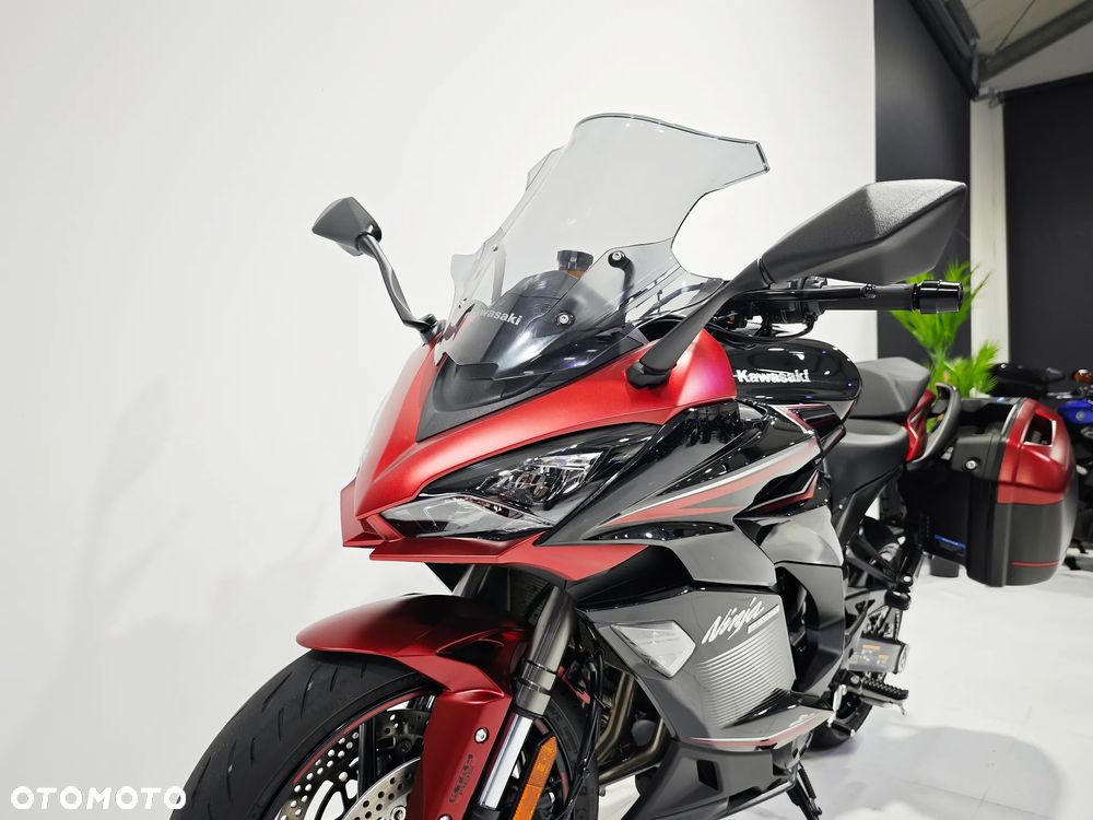 Kawasaki Ninja 1000 SX - 22