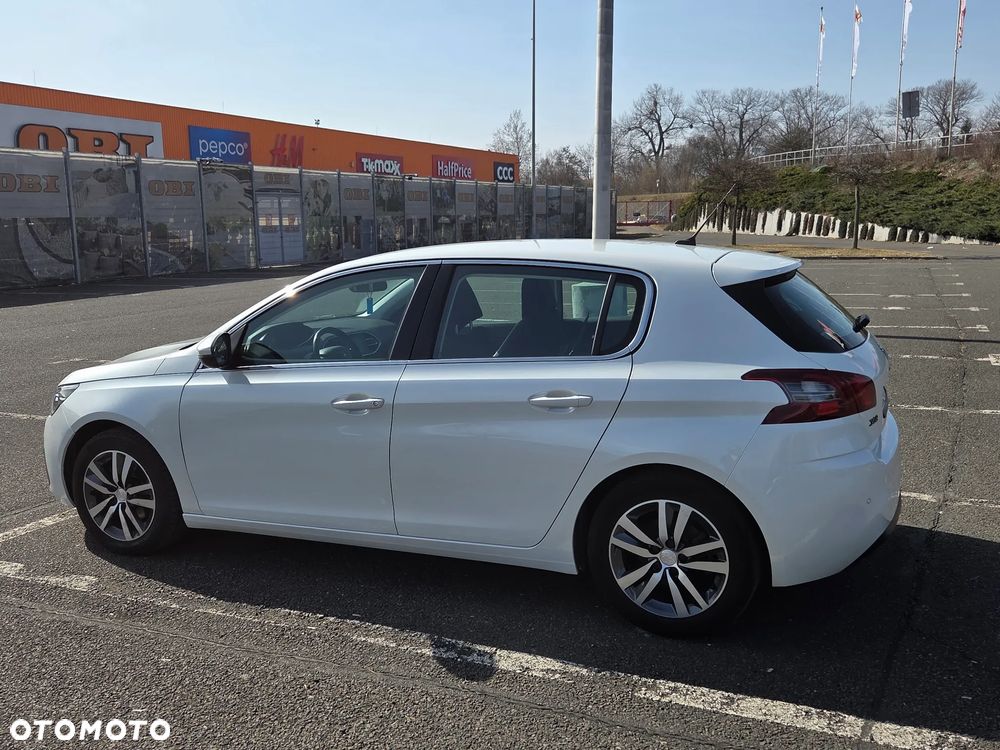 Peugeot 308 1.2 PureTech Allure Pack S&S - 4