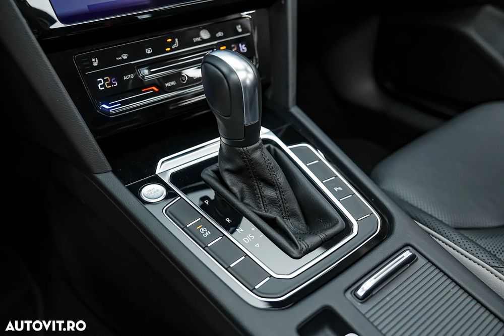 Volkswagen ARTEON 2.0 TDI SCR DSG Elegance - 38