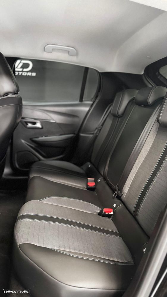 Peugeot 208 1.2 PureTech Allure - 9