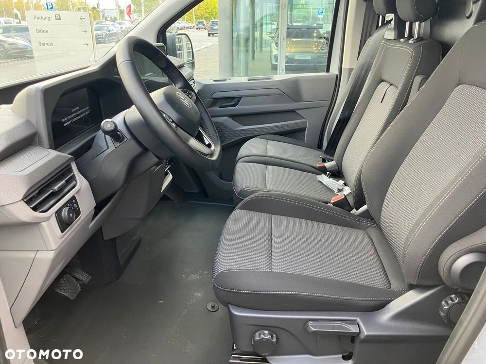 Volkswagen Transporter Transporter Furgon silnik: 2,0 l TDI 170 KM / skrzynia biegów: 8-biegowa automatyczna rozstaw osi: 3500 mm - 4