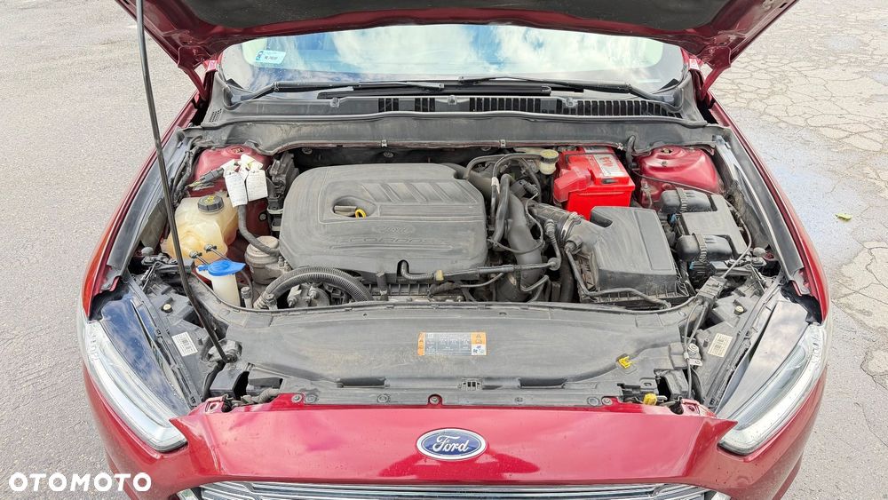 Ford Fusion - 8