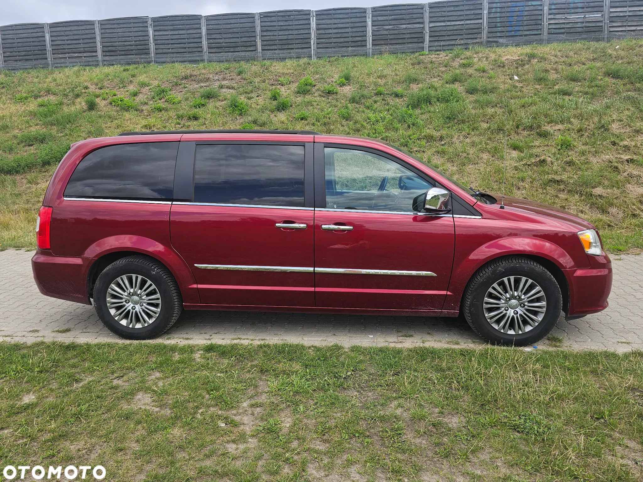 Chrysler Town & Country 3.6 Limited - 2