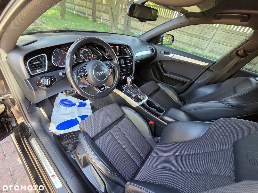 Audi A4 Avant 2.0 TDI DPF clean diesel quattro S tronic S line Sportpaket - 16