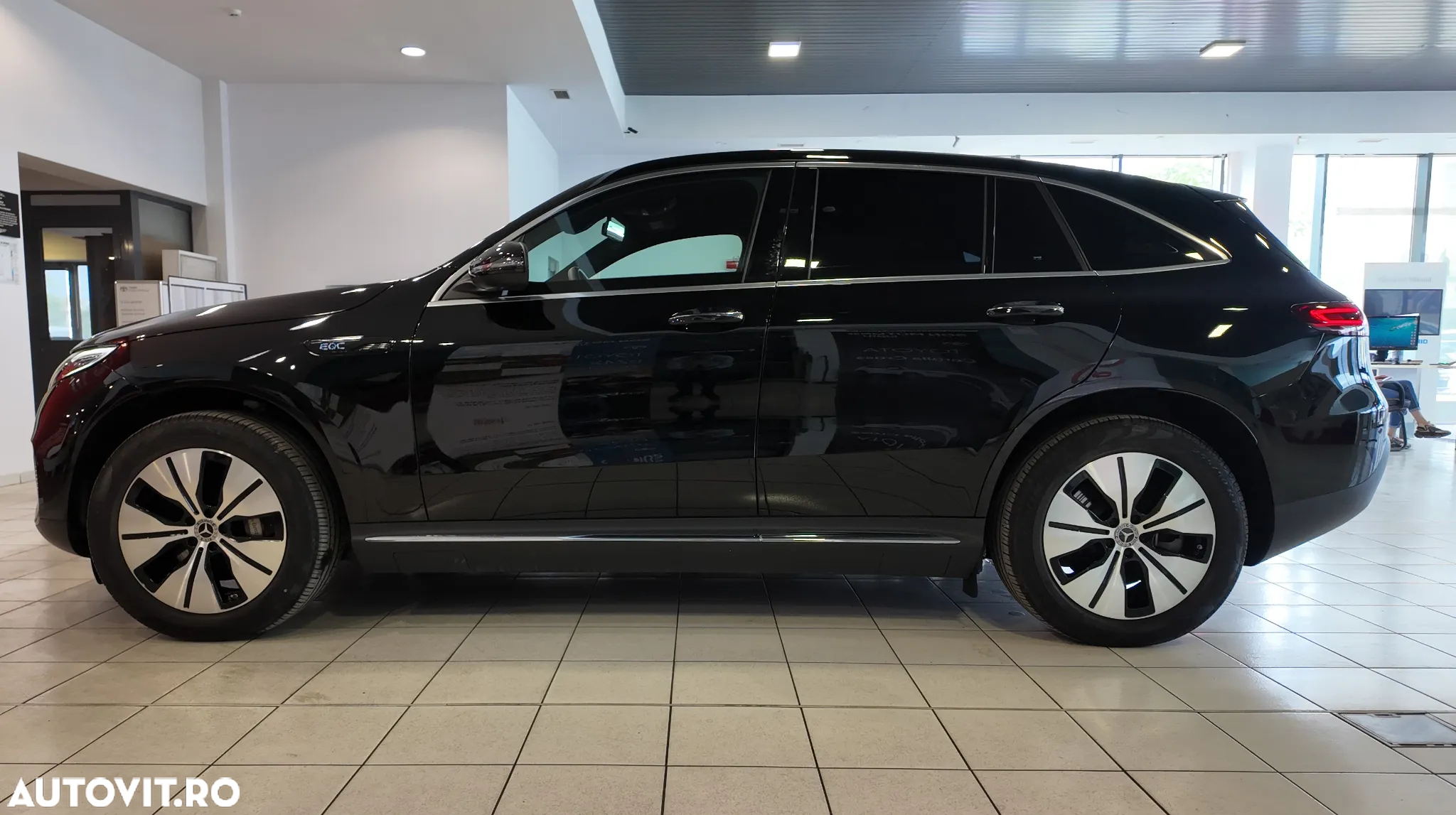 Mercedes-Benz EQC 400 4MATIC - 7